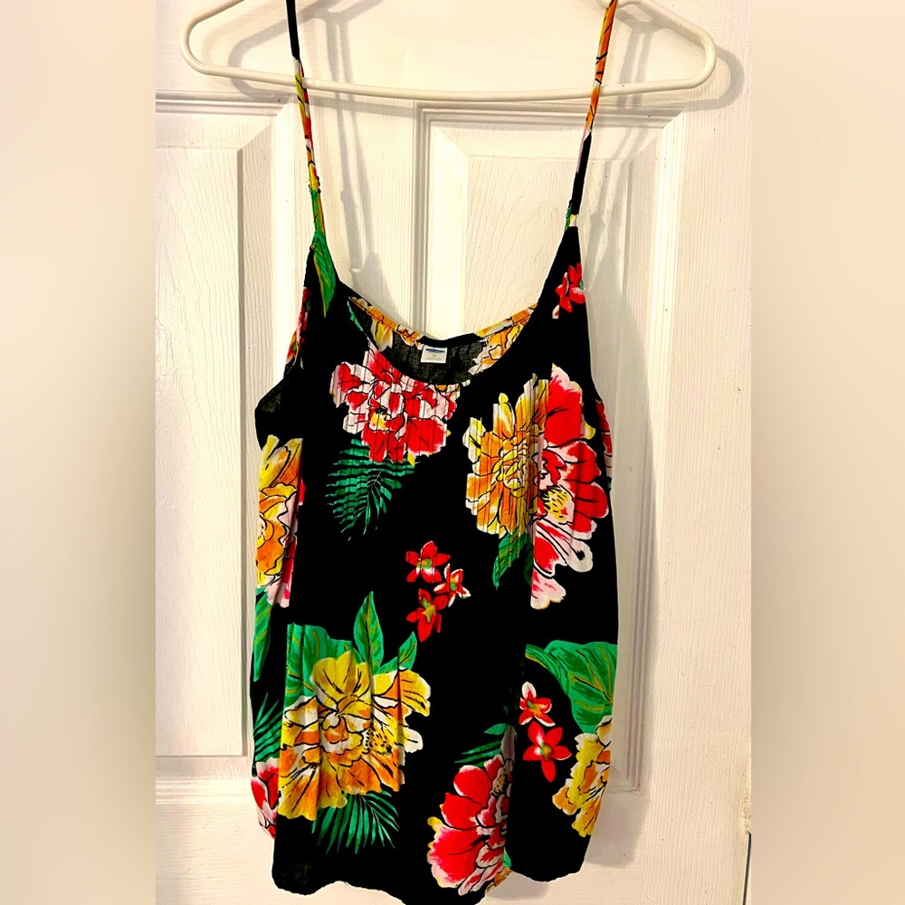 GUC Old Navy floral cami XL